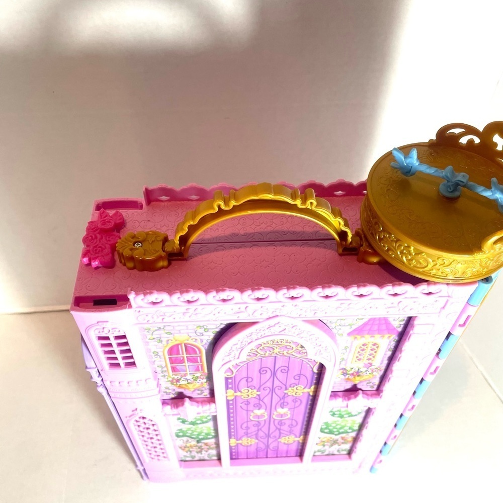 Disney Princess Doll Wardrobe Closet Vanity Playset Castle - Picture 6 of 15
